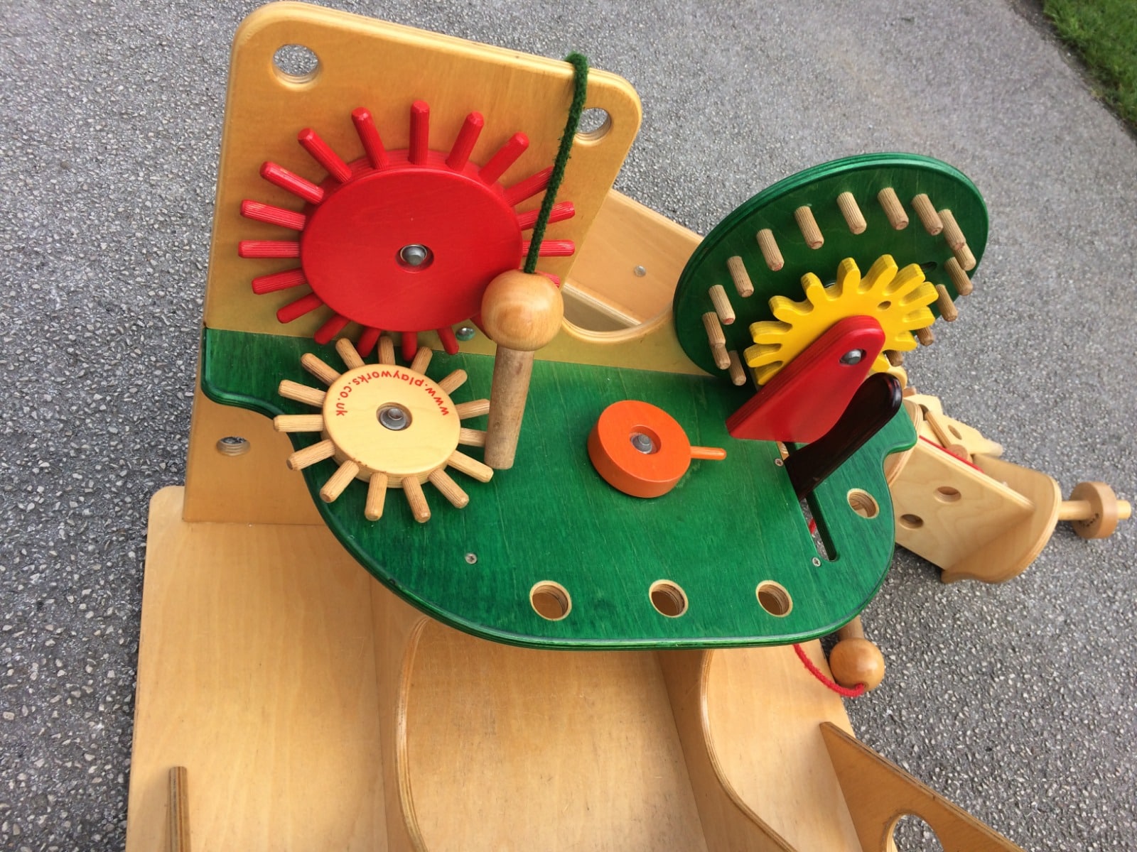 Fantasy Cube (Wooden)