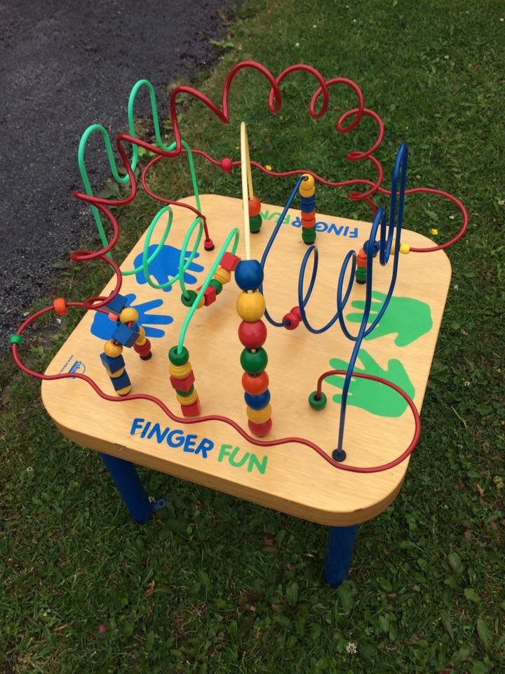 Finger Fun Table - Hape Educo