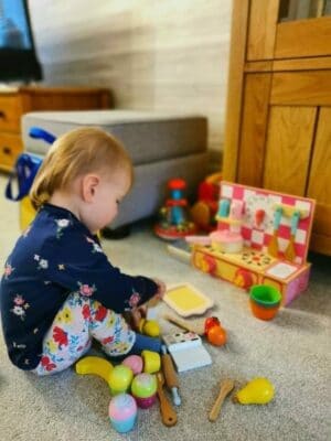 Wooden Play Kitchen & Accessories (1) - Image 3