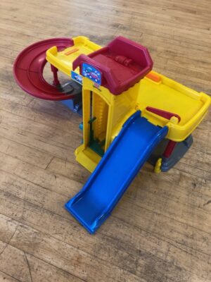 Garage 2 - Fisher- Price - Image 2