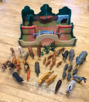 Safari Set & Wild Animals