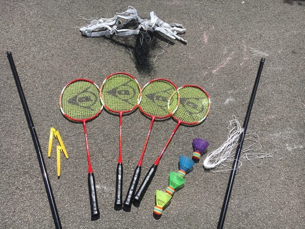 Badminton Rackets Set-4 Person Badminton Set with Net for Garden (1)