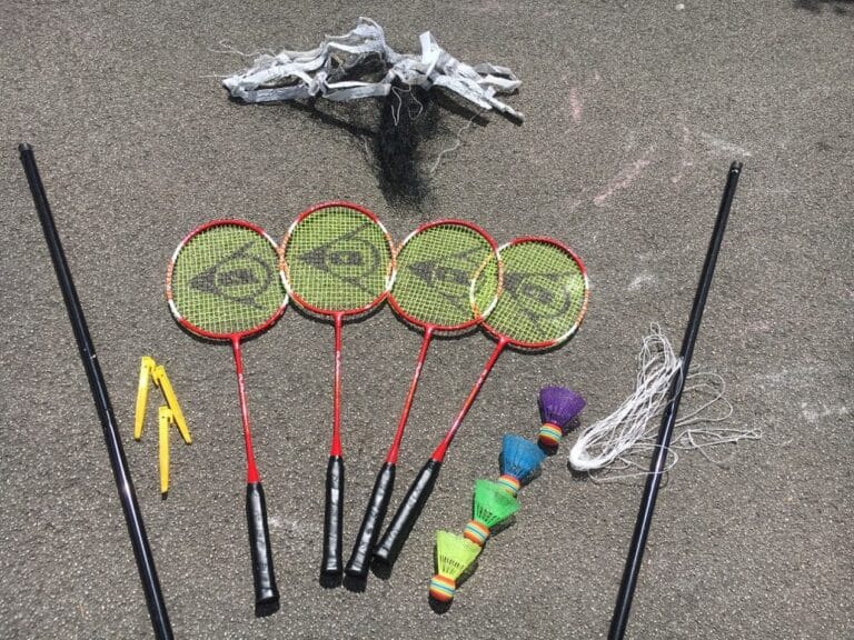 Badminton Rackets Set4 Person Badminton Set with Net for Garden (1