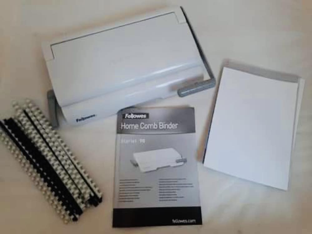 Fellowes Pulsar+ 300 Small Office Manual Comb Binding Machine