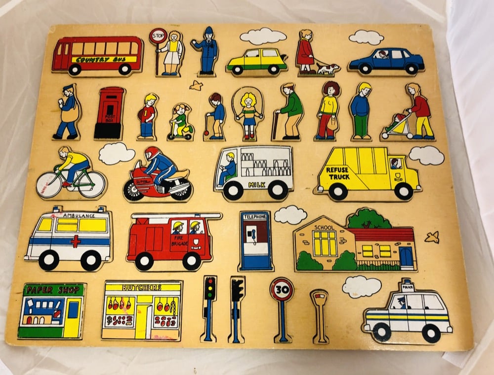 Large Vehicle and People Tray Puzzle