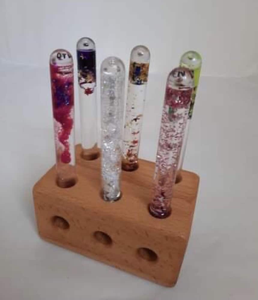 Tocki Hardwood Dice with 6 No Glitter Tubes (2)