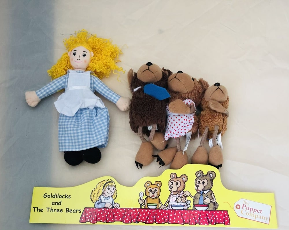 Traditional Story Sets - Goldilocks & the Three Bears  - Finger Puppets